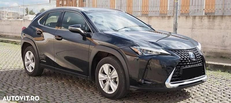 Negru Utilizat 2021 Lexus UX 250h Business Edition SUV | 24.500 EUR (Preț OK) - Imagine 1/4