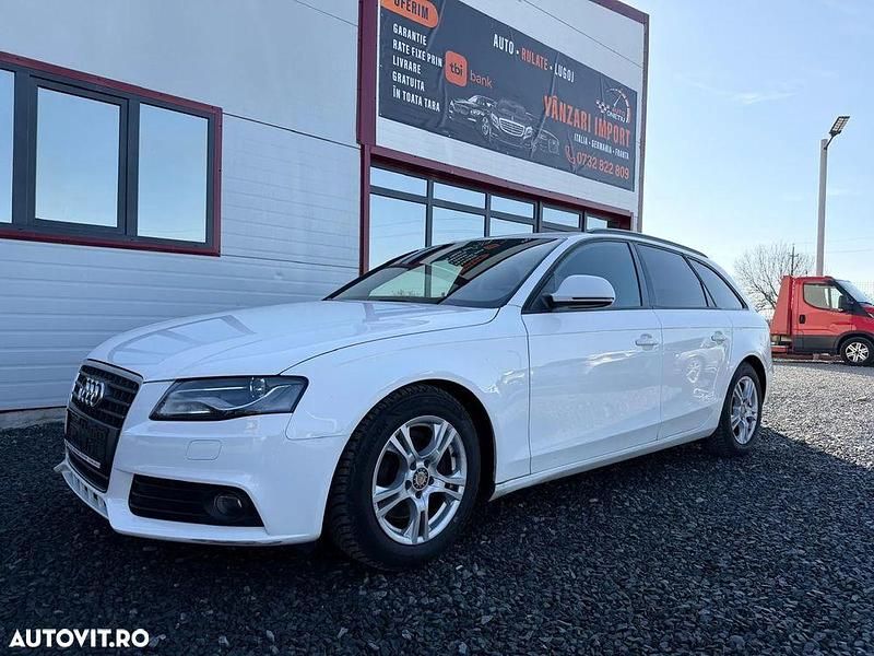 Culoarealb Utilizat 2009 Audi A4 Break | 5.900 EUR (Preț OK) - Imagine 1/4