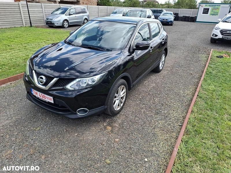 Negru Utilizat 2014 Nissan Qashqai SUV | 7.500 EUR (Preț bun) - Imagine 1/4