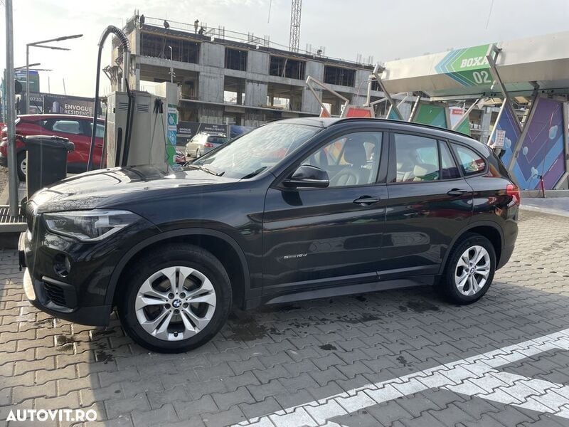 Negru Utilizat 2016 BMW X1 SUV | 10.800 EUR (Preț OK) - Imagine 1/4