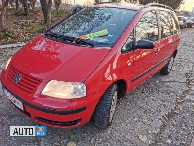 Second-hand VW Sharan 115 CP (84 kW) 2003 Rosu Monovolum