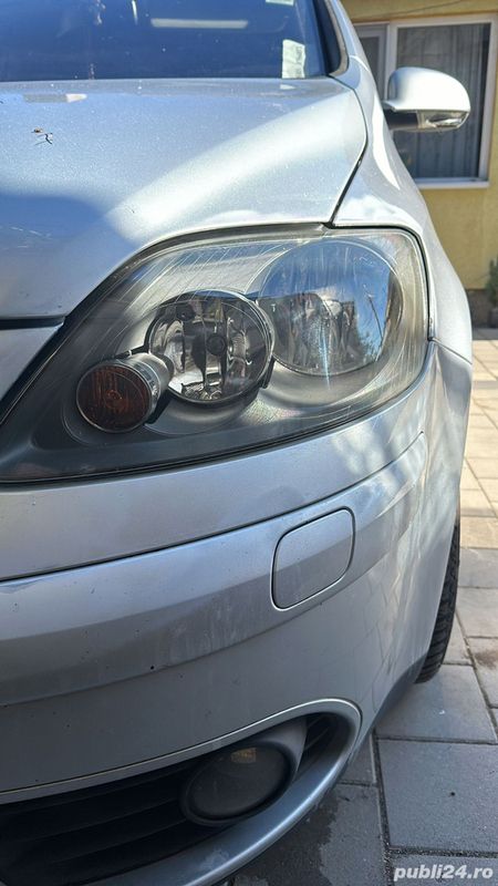 Argintiu Utilizat 2007 VW Golf Plus Monovolum | 2.999 EUR - Imagine 1/2