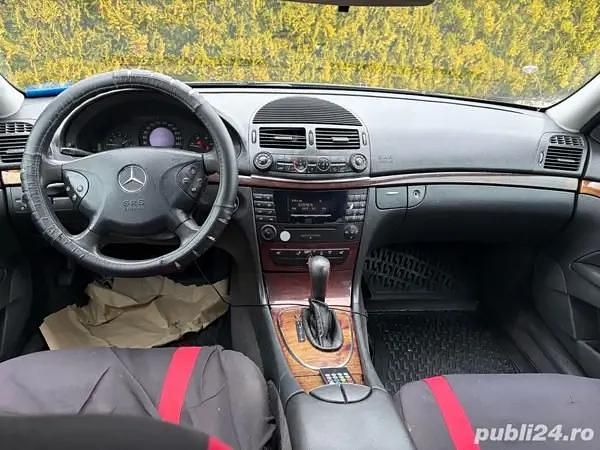 Second-hand Mercedes A220 164 CP (120 kW) 2005 Berlinǎ