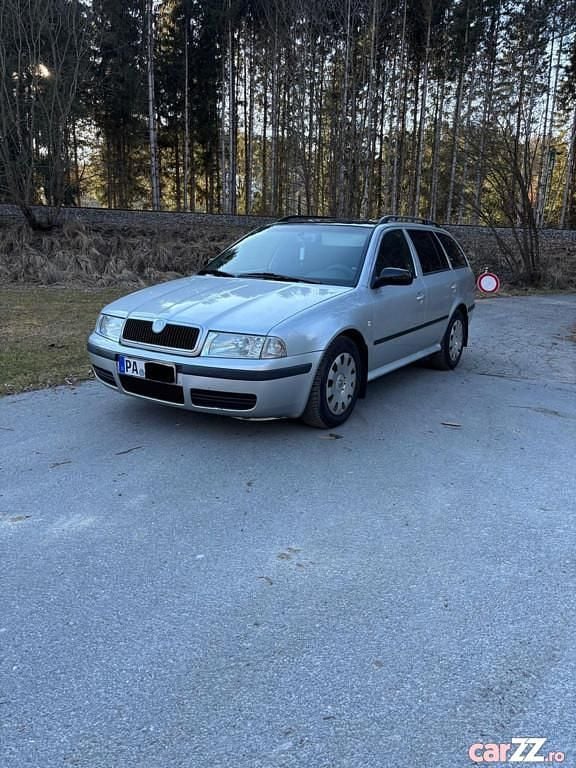 Utilizat 2006 Skoda Octavia Break | 4.100 EUR - Imagine 1/4
