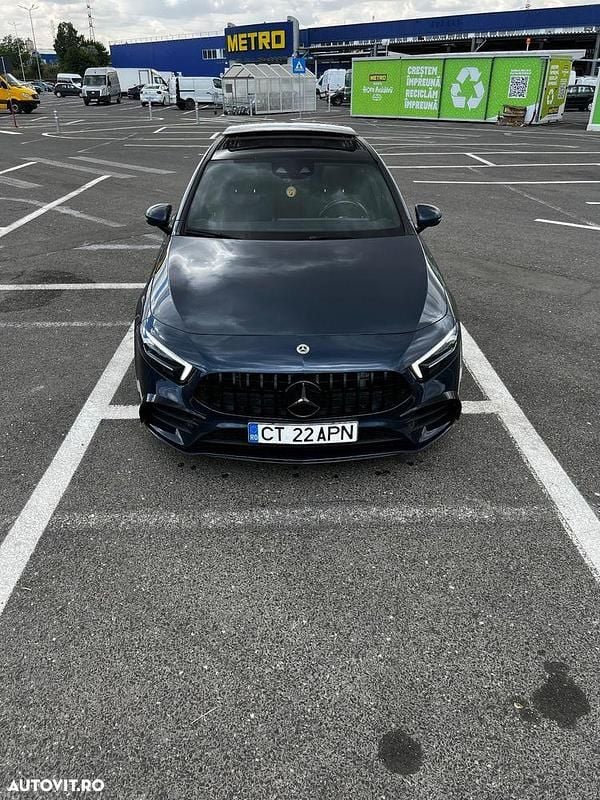 Albastru Utilizat 2019 Mercedes A200 Berlinǎ | 22.000 EUR (Preț bun) - Imagine 1/4