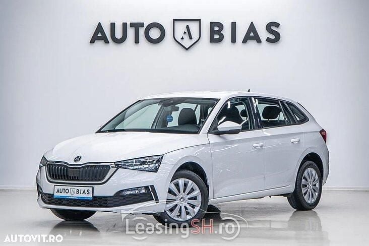 Alb Utilizat 2020 Skoda Scala Ambition Hatchback | 11.448 EUR (Puțin scump) - Imagine 1/4