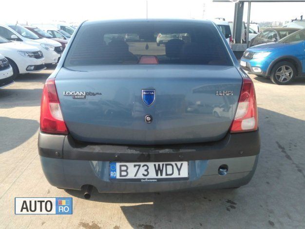 Second-hand Dacia Logan 75 CP (55 kW) 2007 Albastru Berlinǎ