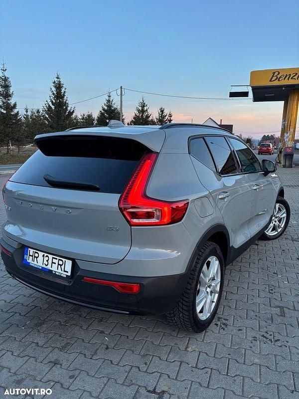 Second-hand Volvo XC40 Core 163 CP (119 kW) 2025 Culoaregri SUV
