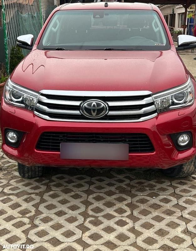 Rosu Utilizat 2019 Toyota HiLux Pickup | 28.000 EUR (Preț OK) - Imagine 1/4