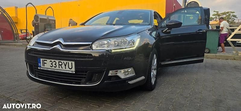 Culoarenegru Utilizat 2014 Citroën C5 Seduction Berlinǎ | 6.300 EUR - Imagine 1/4