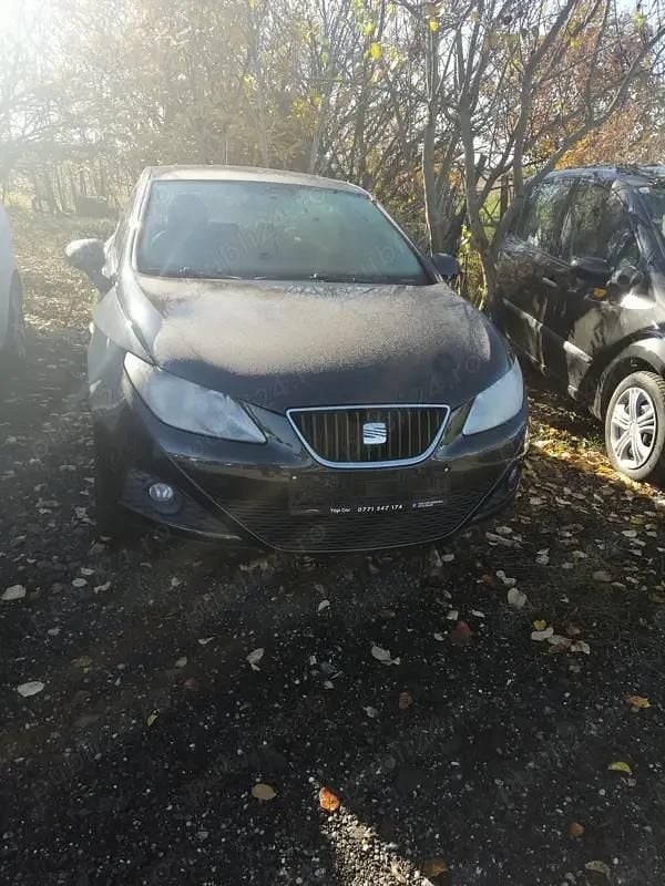 Utilizat 2010 Seat Ibiza Berlinǎ | 3.700 EUR (Preț OK) - Imagine 1/4