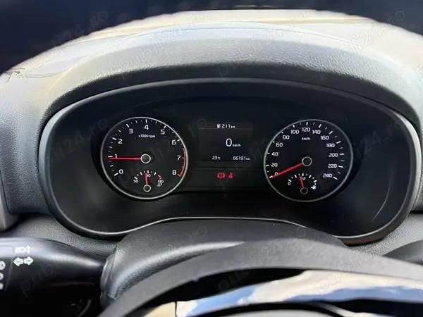 Gri Utilizat 2020 Kia Sportage 2 SUV | 18.000 EUR (Preț OK) - Imagine 1/4