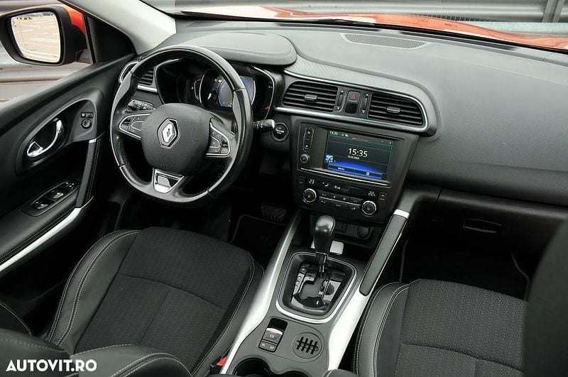 Second-hand Renault Kadjar LIMITED 110 CP (80 kW) 2016 Culoarerosu SUV