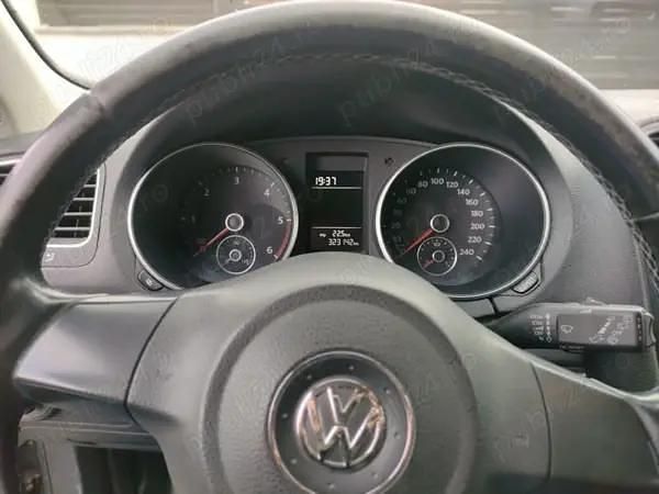 Second-hand VW Golf VI 90 CP (66 kW) 2011 Hatchback