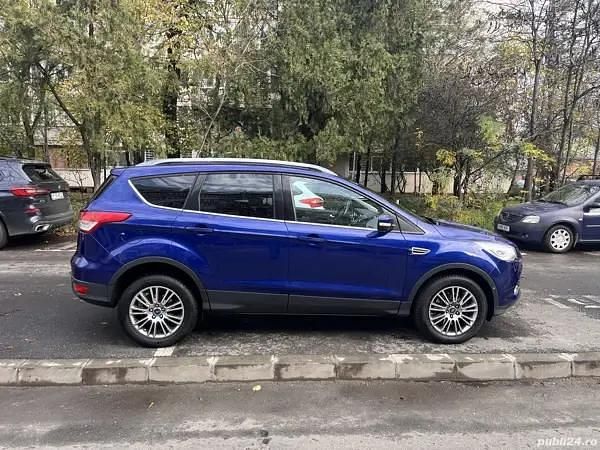 Second-hand Ford Kuga Titanium 150 CP (110 kW) 2014 Albastru SUV
