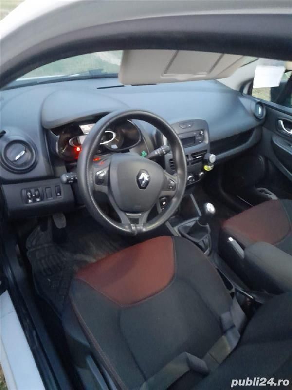 Second-hand Renault Clio GrandTour 55 CP (40 kW) 2015 Break