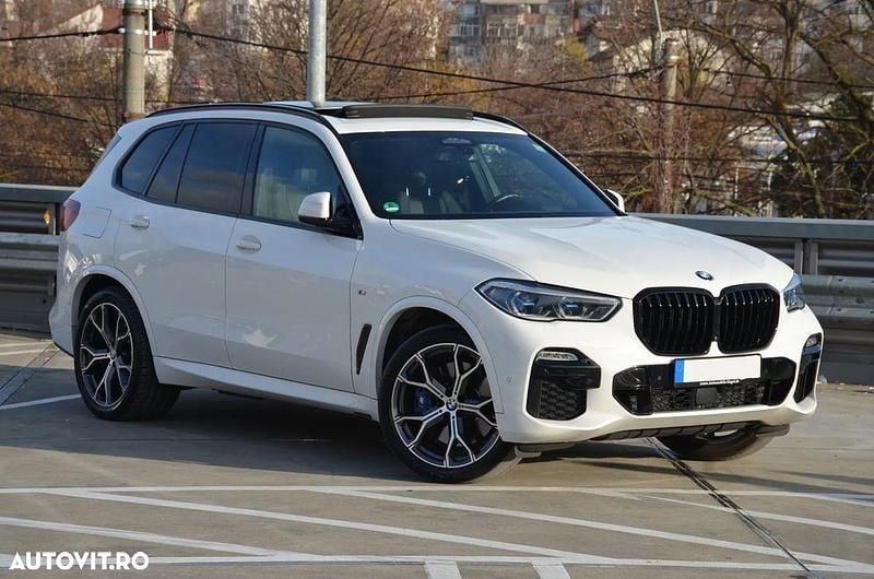 Second-hand BMW X5 Shadowline 394 CP (289 kW) 2020 Culoarealb SUV