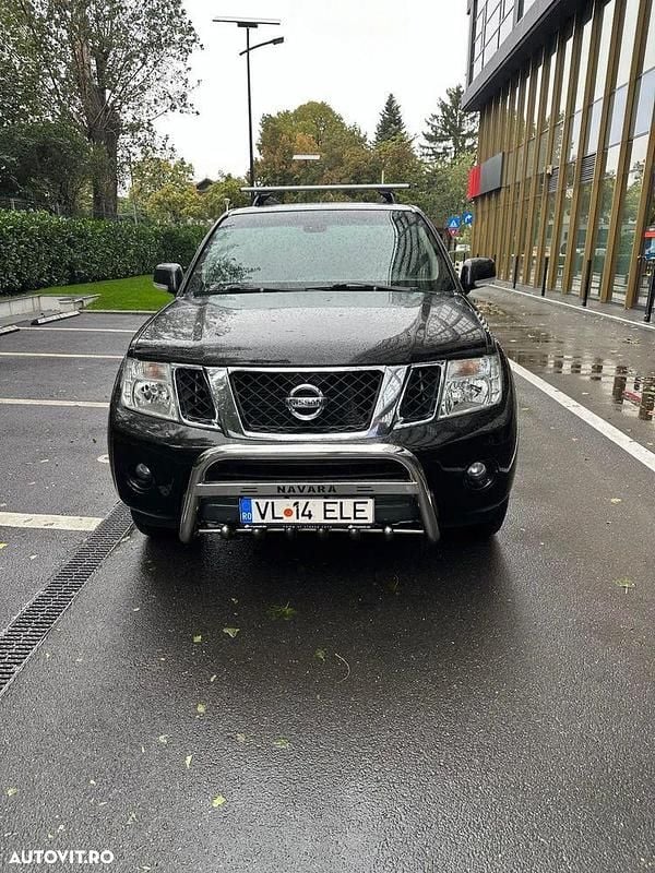 Culoarenegru Utilizat 2014 Nissan Pathfinder SUV | 8.900 EUR - Imagine 1/4