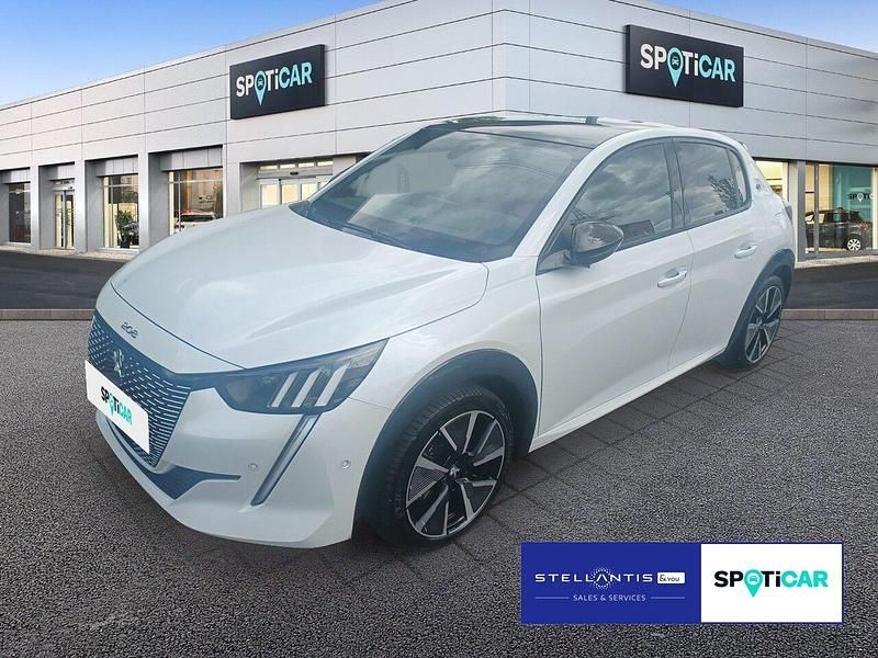 Utilizat 2021 Peugeot e-208 GT Hatchback | 18.512 EUR (Preț OK) - Imagine 1/1