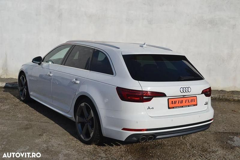 Second-hand Audi A4 S-Line 190 CP (139 kW) 2018 Culoarealb Break