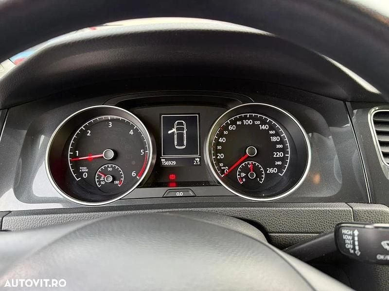 Second-hand VW Golf VII Comfortline 115 CP (84 kW) 2018 Culoarenegru Break