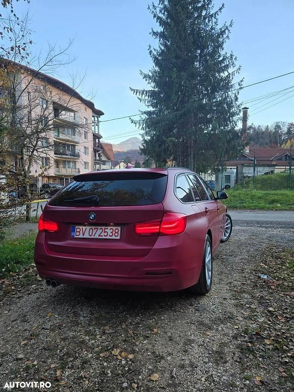 Second-hand BMW 320 190 CP (139 kW) 2016 Culoarerosu Break