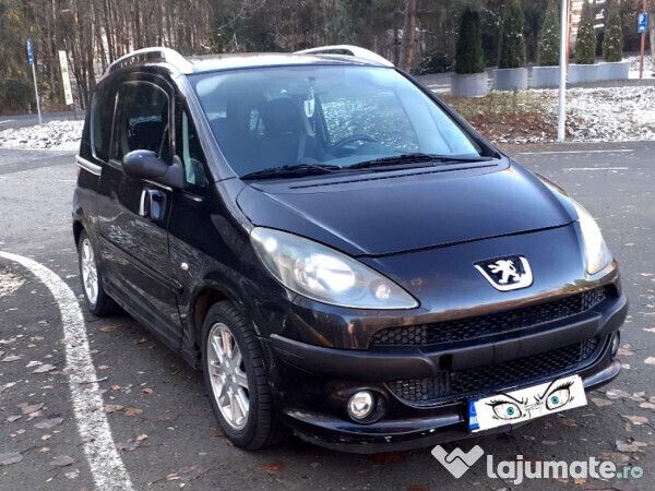 Utilizat 2006 Peugeot 1007 Hatchback | 1.001 EUR - Imagine 1/4