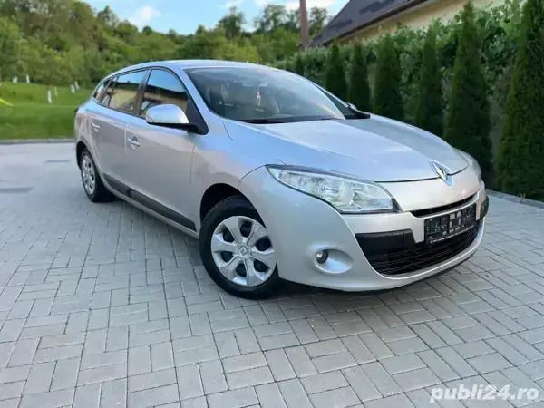 Utilizat 2011 Renault Mégane III Break | 2.850 EUR (Super Preț) - Imagine 1/4