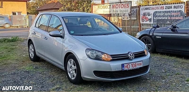 Culoareargint Utilizat 2010 VW Golf VI Comfortline Hatchback | 3.999 EUR (Preț bun) - Imagine 1/4