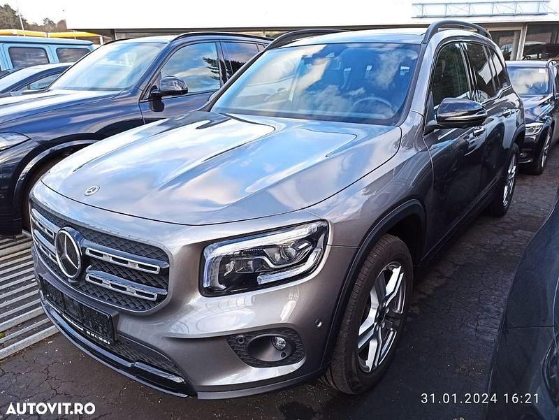 Culoaregri Utilizat 2021 Mercedes GLB220 Edition SUV | 31.000 EUR (Preț bun) - Imagine 1/4
