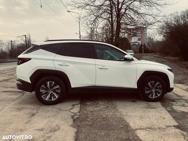 Second-hand Hyundai Tucson 230 CP (169 kW) 2021 Culoarealb SUV