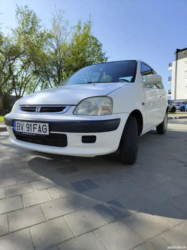 Alb Utilizat 1999 Honda Logo Hatchback | 3.500 EUR - Imagine 1/4