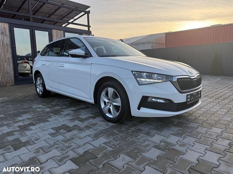 Second-hand Skoda Scala Active 110 CP (80 kW) 2021 Culoarealb Hatchback