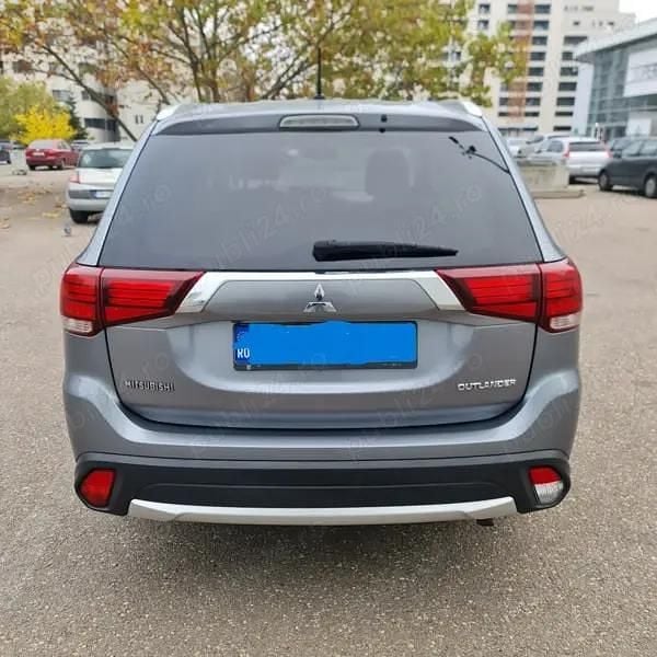 Second-hand Mitsubishi Outlander 150 CP (110 kW) 2015 SUV