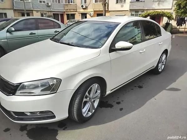 Utilizat 2011 VW Passat Berlinǎ | 5.300 EUR (Preț OK) - Imagine 1/3