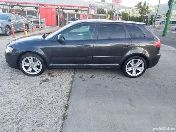 Maro Utilizat 2009 Audi A3 Hatchback | 6.500 EUR (Scump) - Imagine 1/4