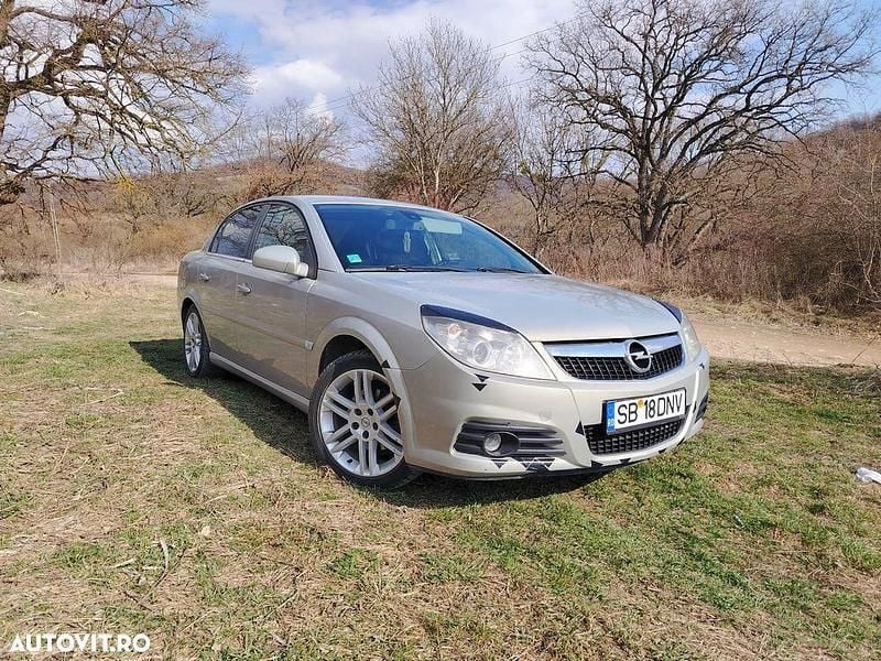 Second-hand Opel Vectra 140 CP (102 kW) 2008 Culoaregri Berlinǎ