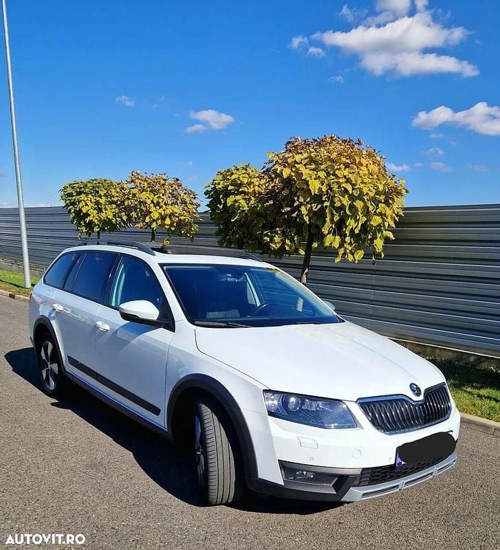 Culoarealb Utilizat 2015 Skoda Octavia Break | 11.800 EUR (Preț OK) - Imagine 1/4