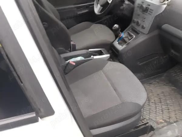 Second-hand Opel Zafira 2009 Monovolum