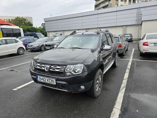 Utilizat 2015 Dacia Duster SUV | 8.500 EUR (Preț bun) - Imagine 1/4
