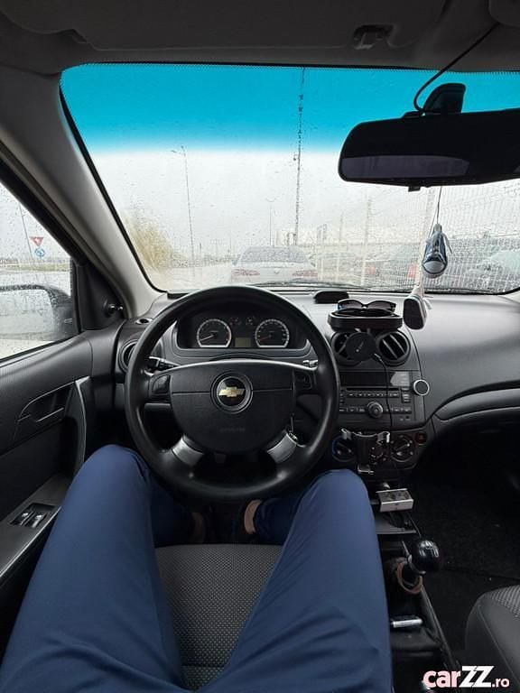 Second-hand Chevrolet Aveo 2011 Hatchback