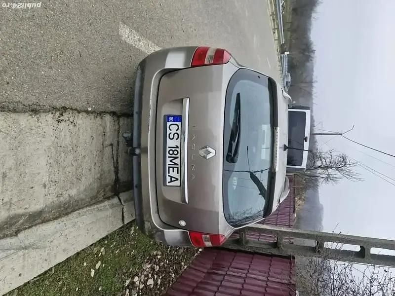 Utilizat 2009 Renault Laguna III Break | 1.800 EUR (Super Preț) - Imagine 1/4