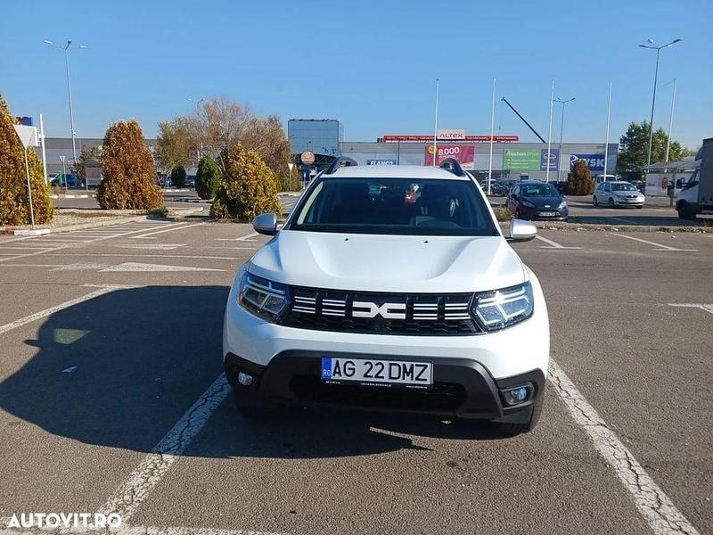 Culoarealb Utilizat 2024 Dacia Duster Expression SUV | 17.250 EUR (Puțin scump) - Imagine 1/4