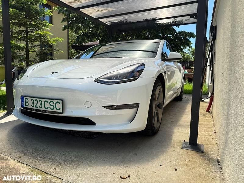 Second-hand Tesla Model 3 366 kW (498 CP) 2022 Culoarealb Berlinǎ
