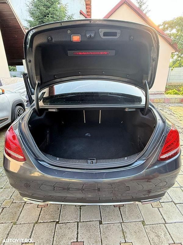 Gri Utilizat 2015 Mercedes C220 Berlinǎ | 17.000 EUR (Puțin scump) - Imagine 1/4