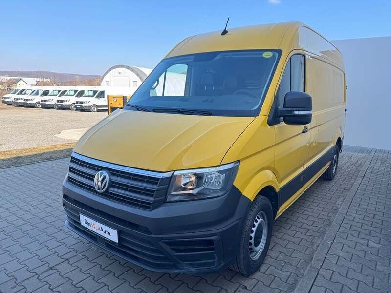 Second-hand VW Crafter 140 CP (102 kW) 2020 Galben mediu  normal Van