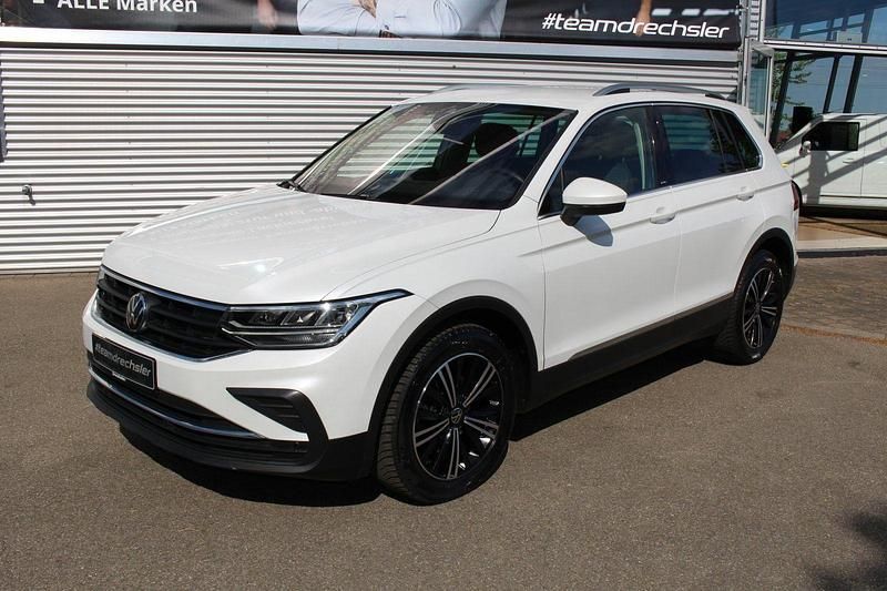 Utilizat 2023 VW Tiguan Move SUV | 30.026 EUR (Scump) - Imagine 1/1