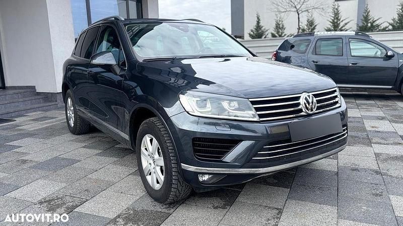 Second-hand VW Touareg 262 CP (192 kW) 2015 Gri SUV