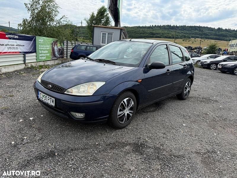 Albastru Utilizat 2003 Ford Focus Hatchback | 800 EUR (Preț OK) - Imagine 1/4