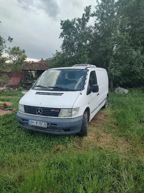 Second-hand Mercedes Vito 100 CP (73 kW) 2000 Alb Van